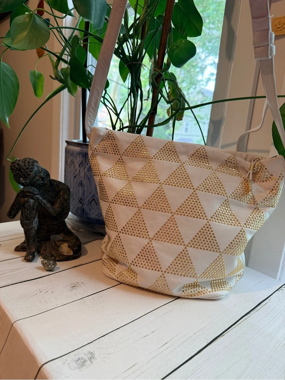 Sharif | Vintage White Crossbody with Gold Triangle Studs